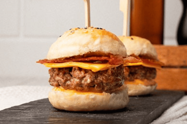 Gran variedad en servicios de lunch    